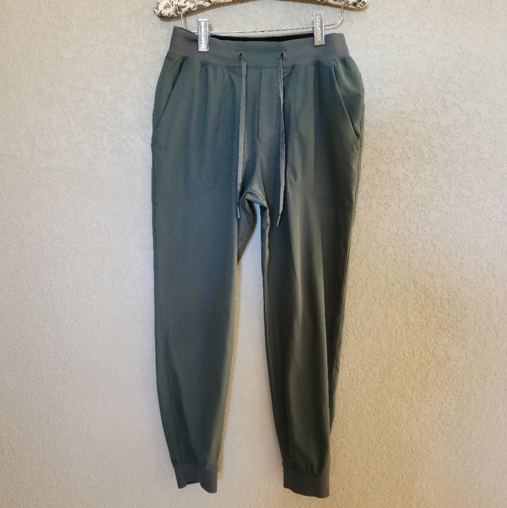 Lululemon City Sweat joggers size small color green